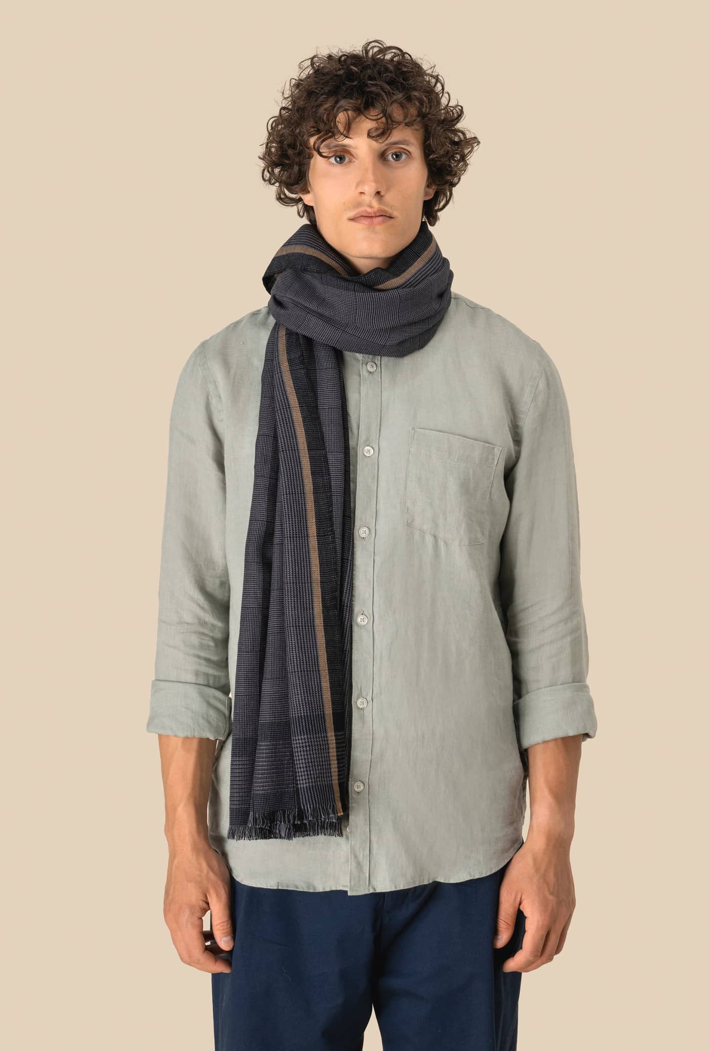 Karierter Unisex-Schal aus Mischgewebe