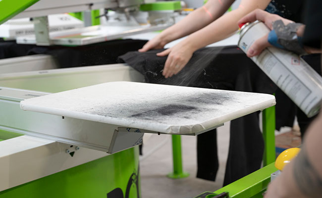 Sweatjacken in der Produktion