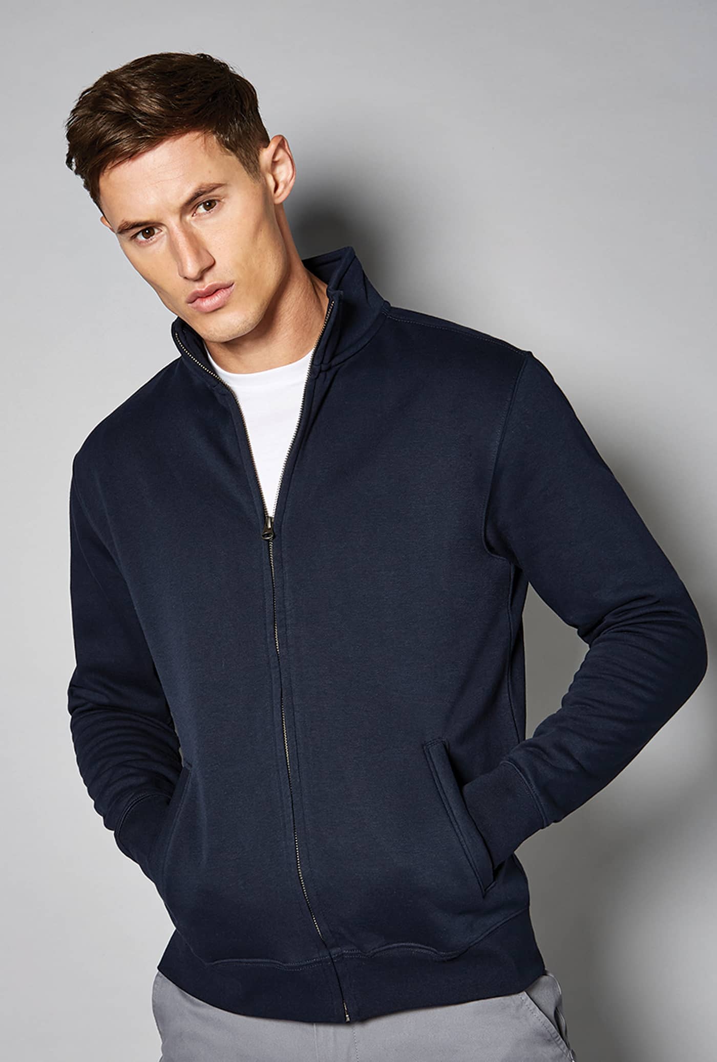 Regular Fit Zipped Sweatshirt