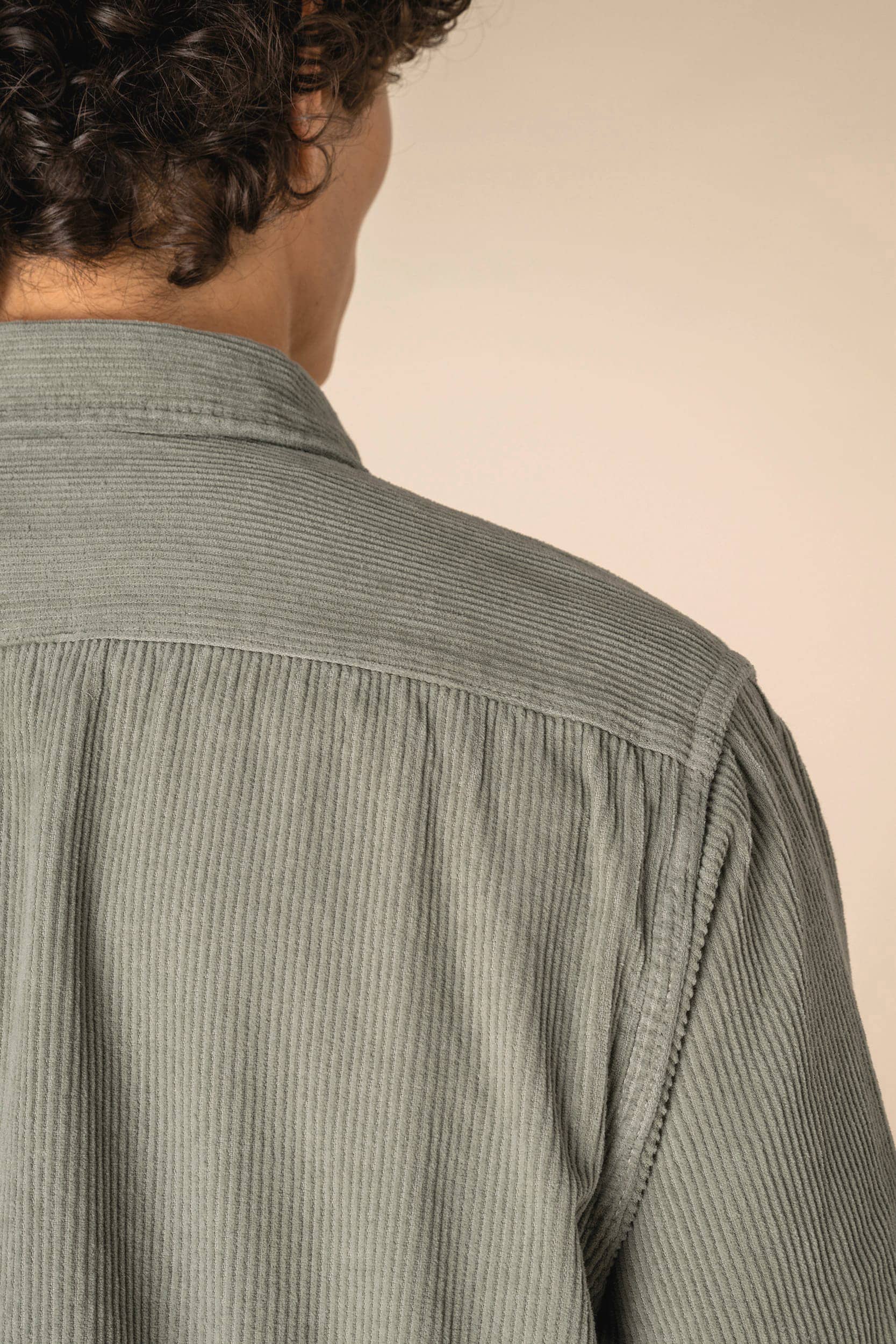 Umweltfreundliche ausgewaschene Herren-Hemdjacke aus Kord