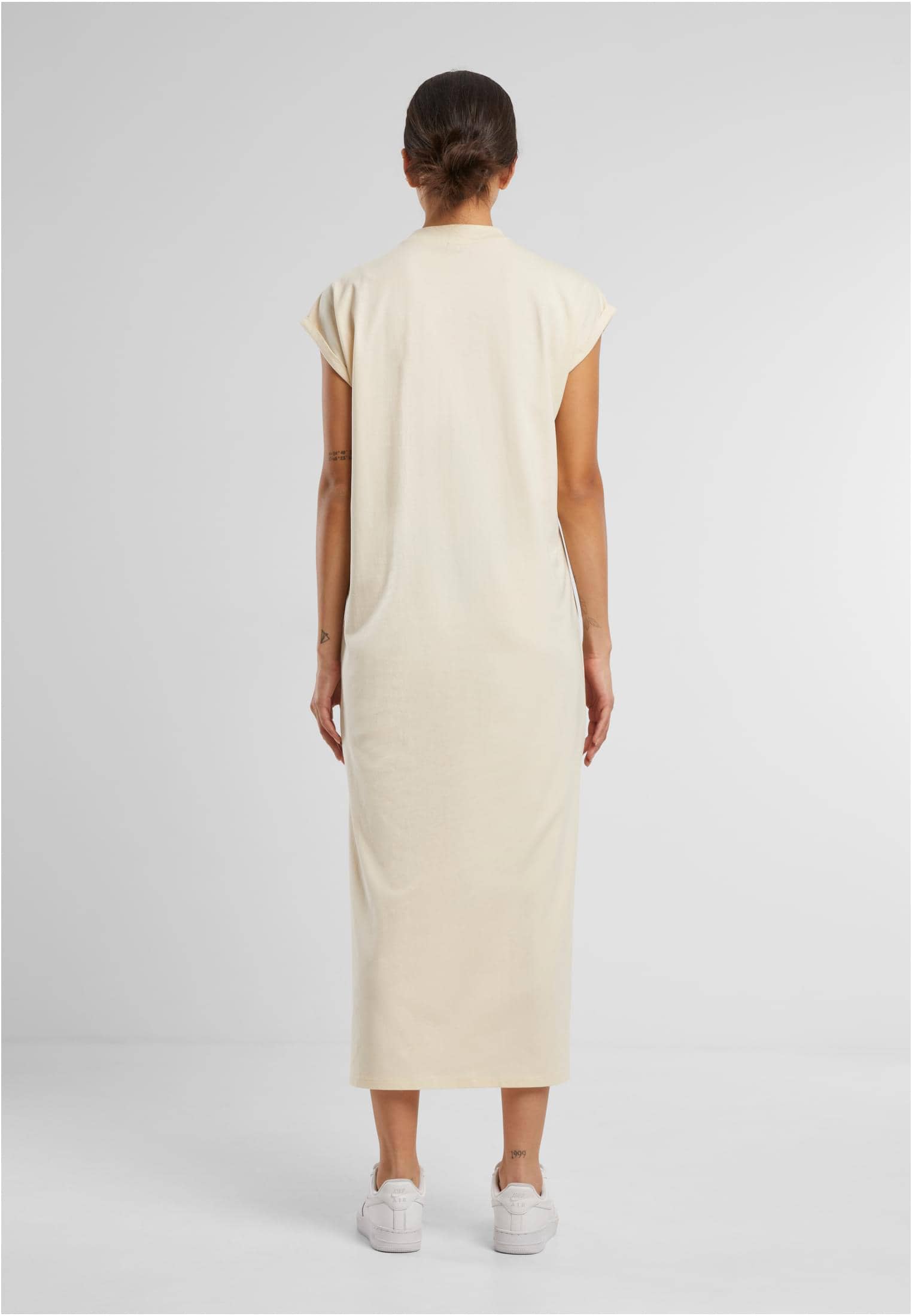 Ladies Long Extended Shoulder Dress