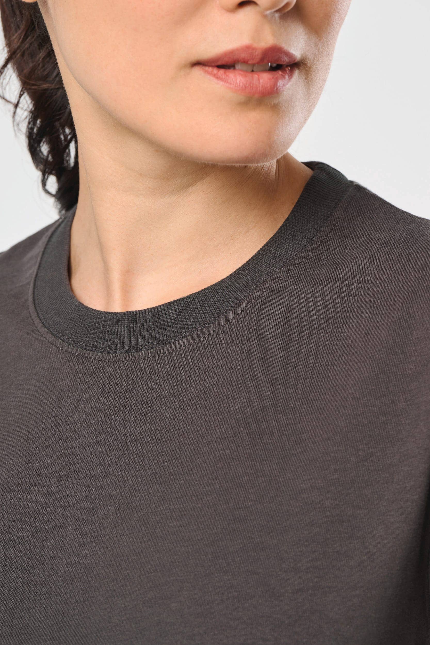 Umweltfreundliches Unisex-T-Shirt mit langen Ärmeln