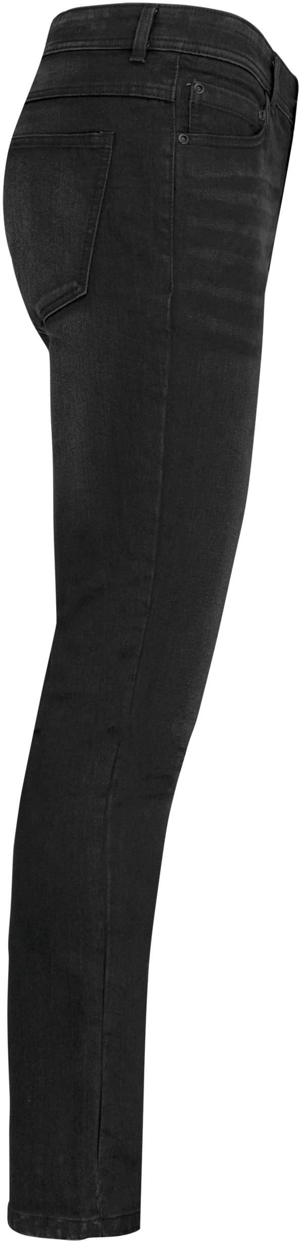 Basic Jeans