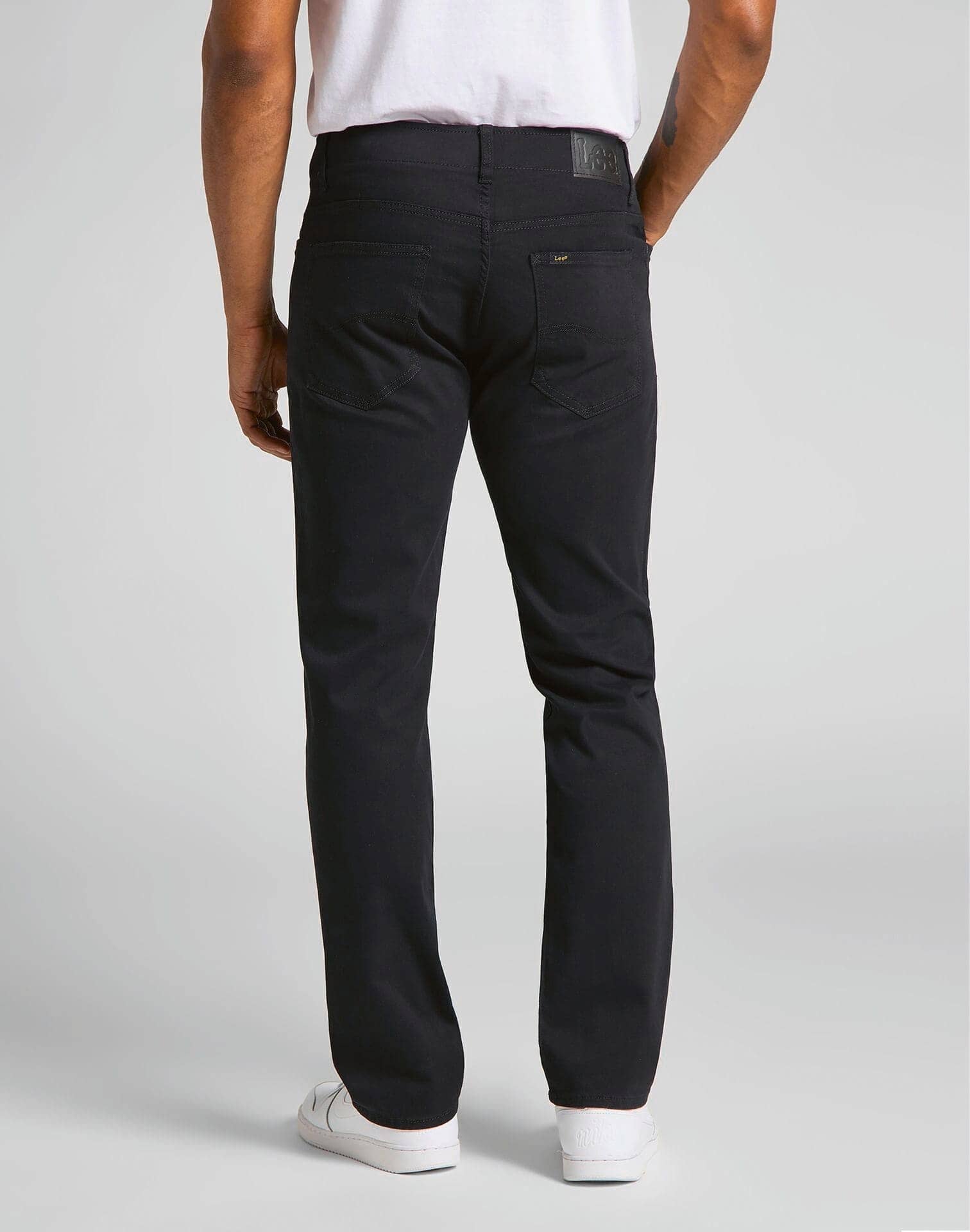 Extreme Motion Straight Fit Jeans