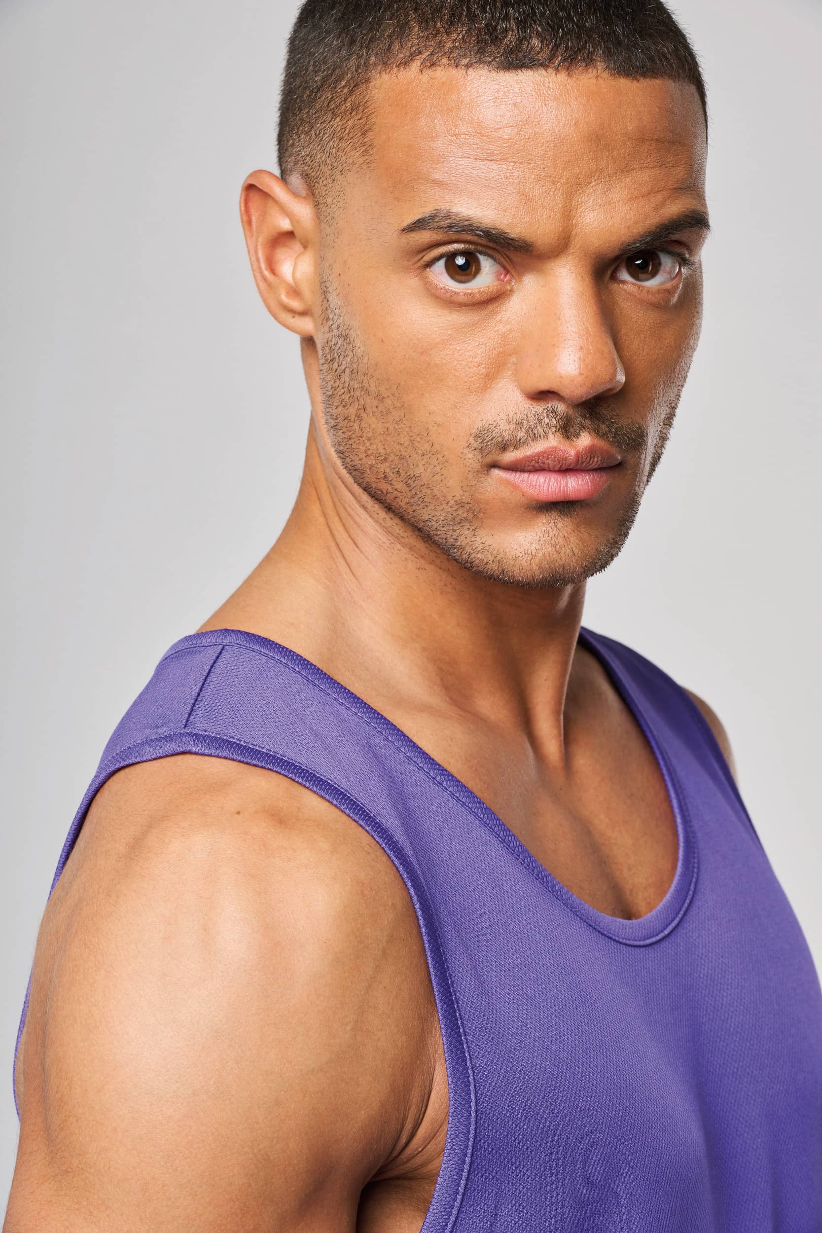 Herren Basic Sport Funktionsshirt ärmellos - Standardfarben