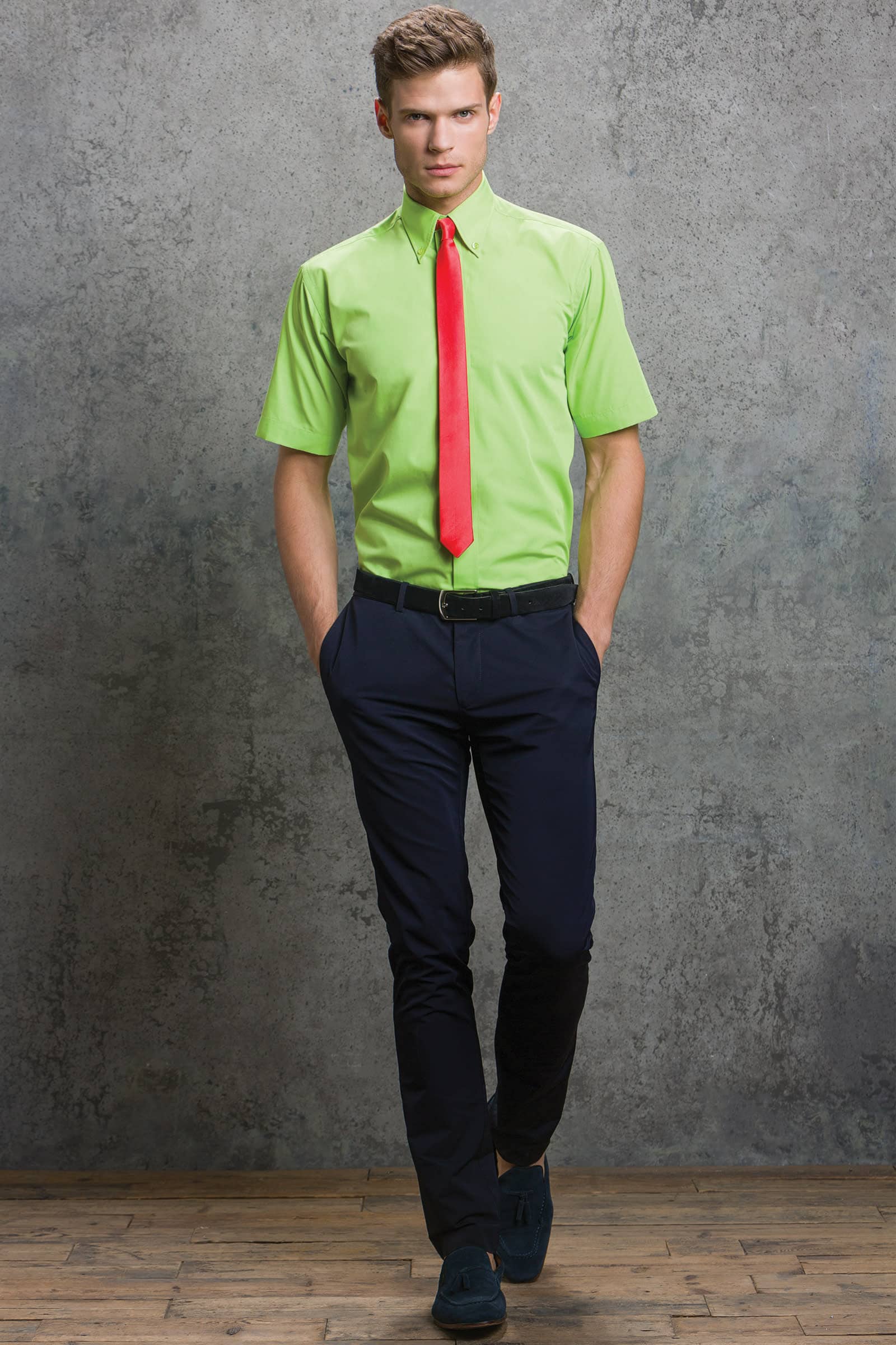 Classic Fit Workforce Shirt Short Sleeve