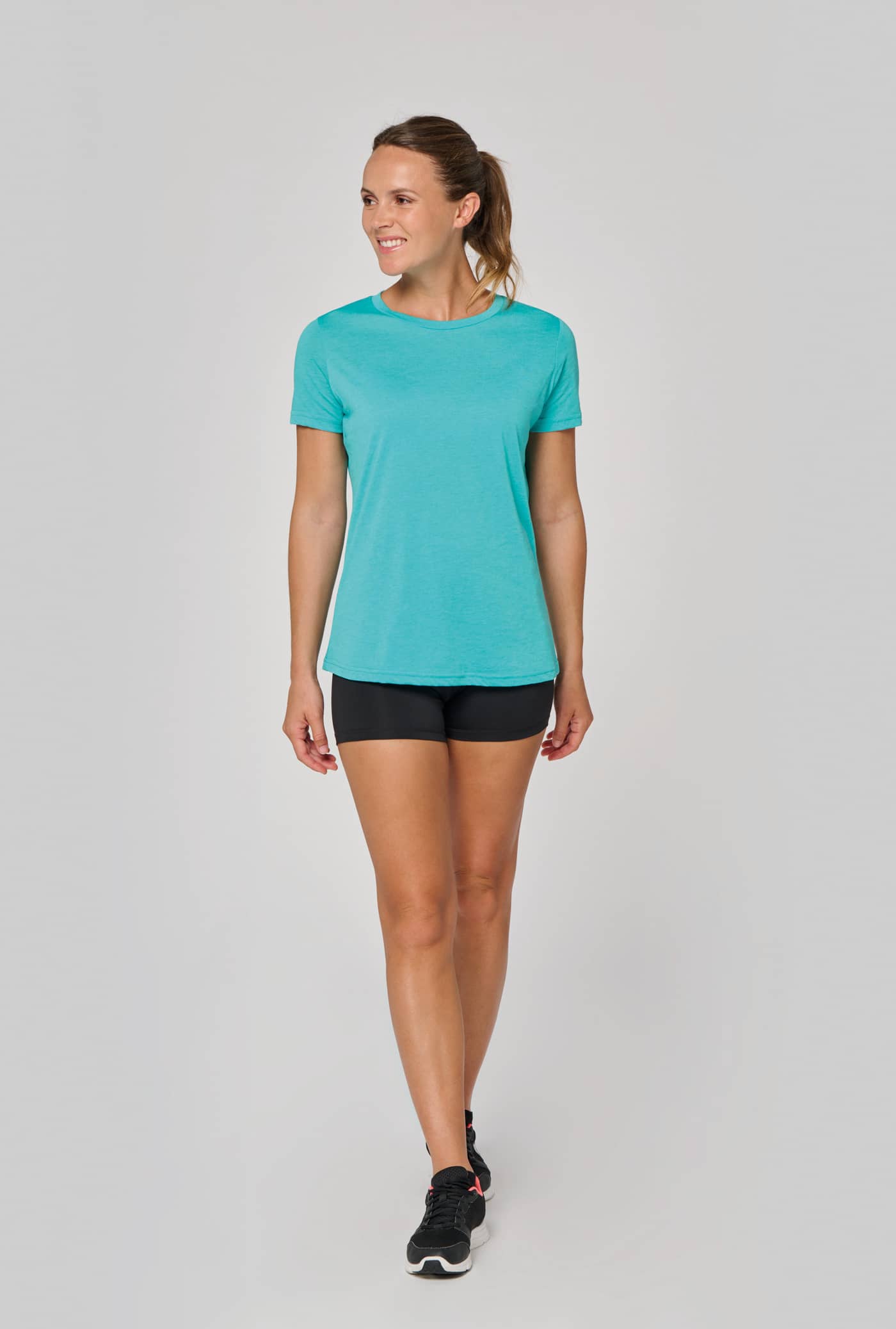 Umweltfreundliches Shorty für Damen