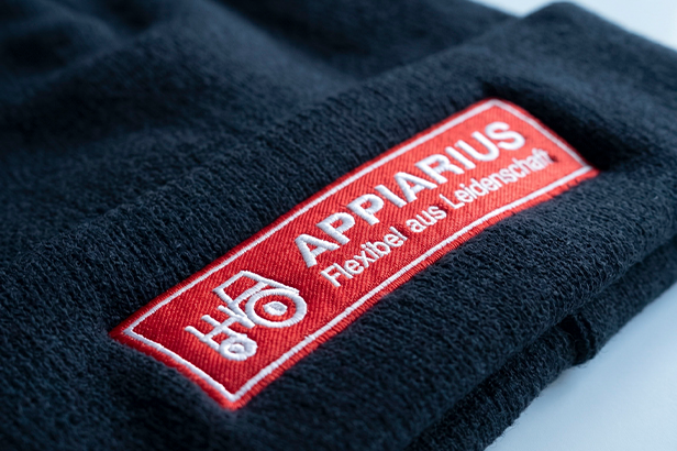 Appiarius Beanie mit Stick