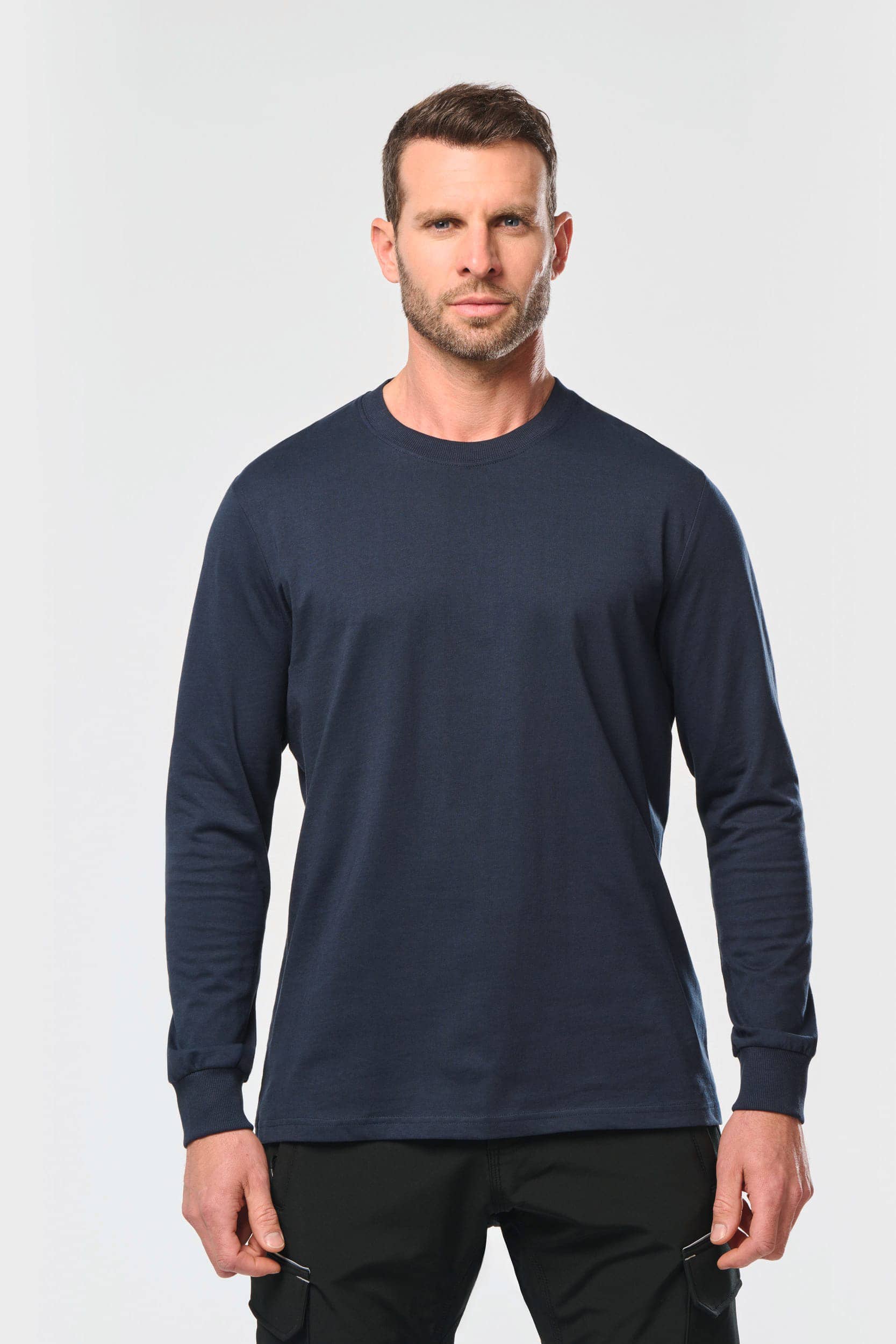 Umweltfreundliches Unisex-T-Shirt mit langen Ärmeln
