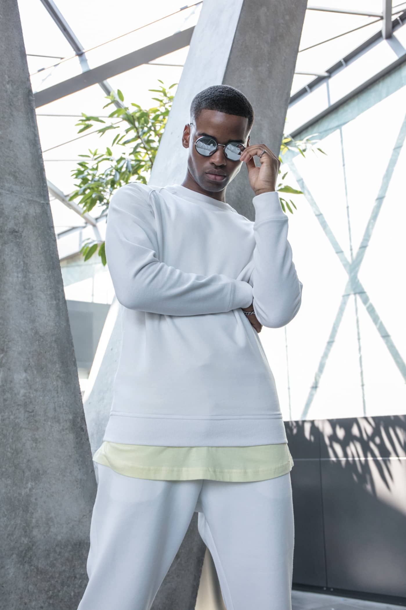 Raglan Sweat Crewneck