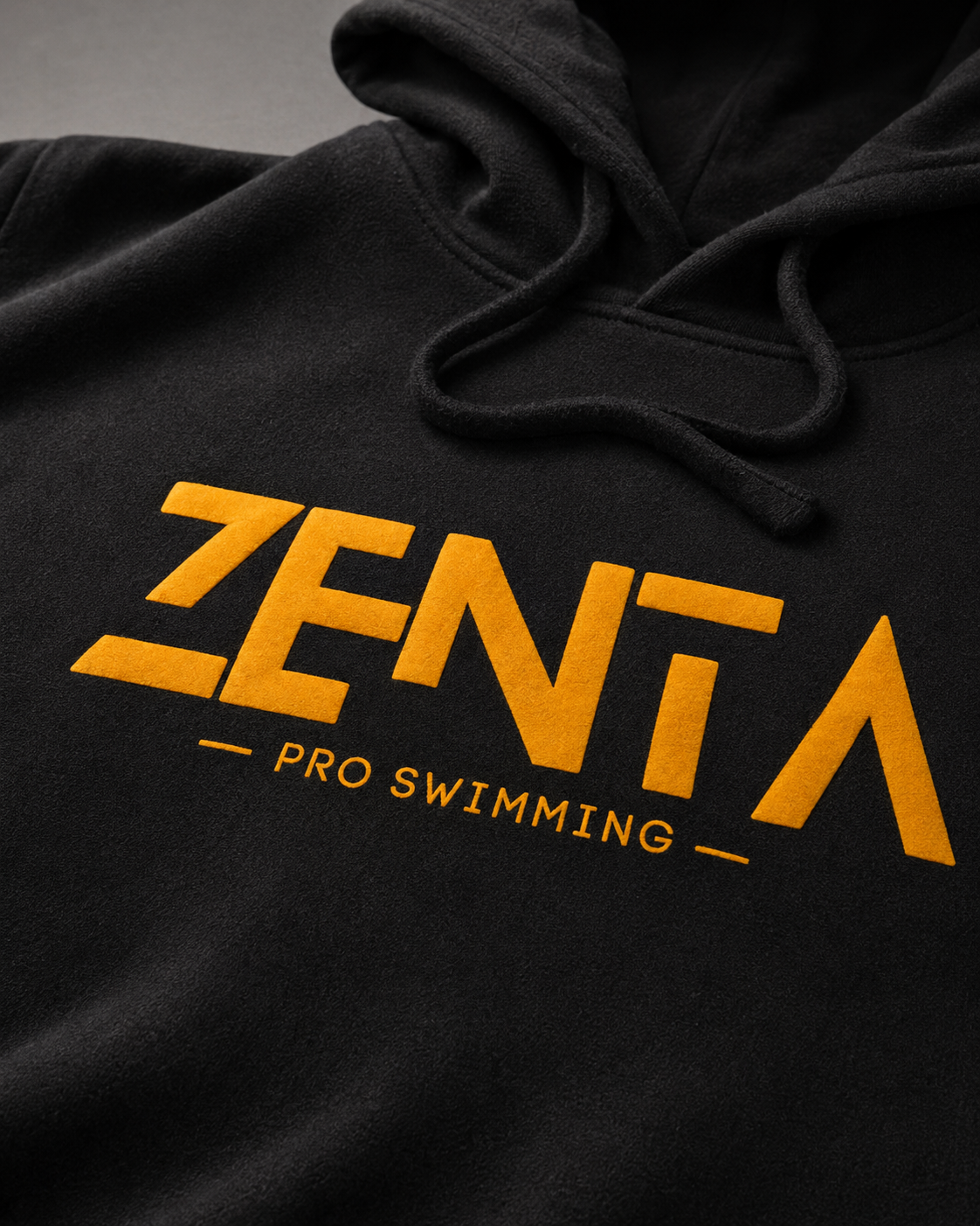 Zenta Pro Swimming Flockdruck auf Hoodie