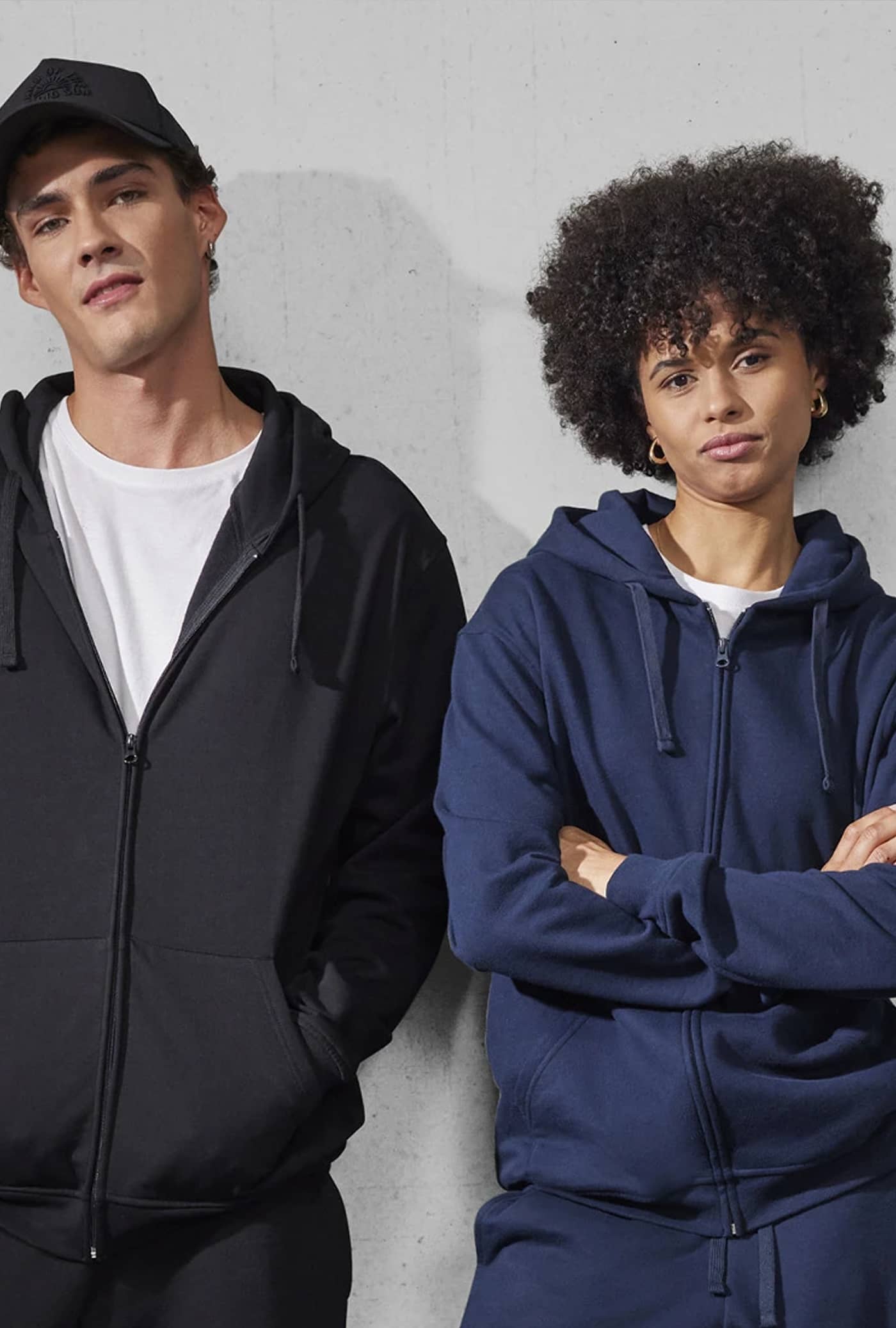 ID.224 Zip Hood