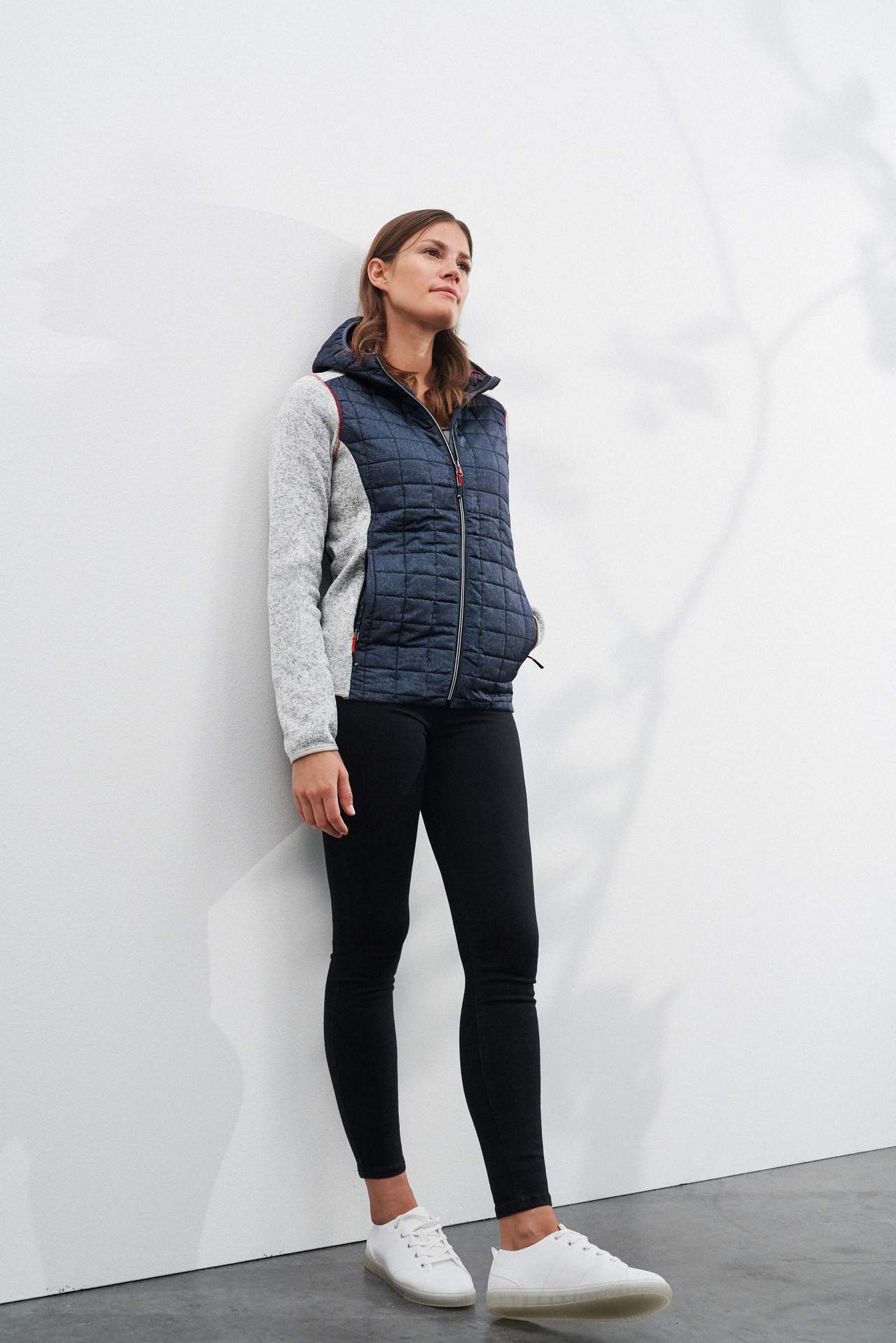 Ladies´ Knitted Hybrid Jacket