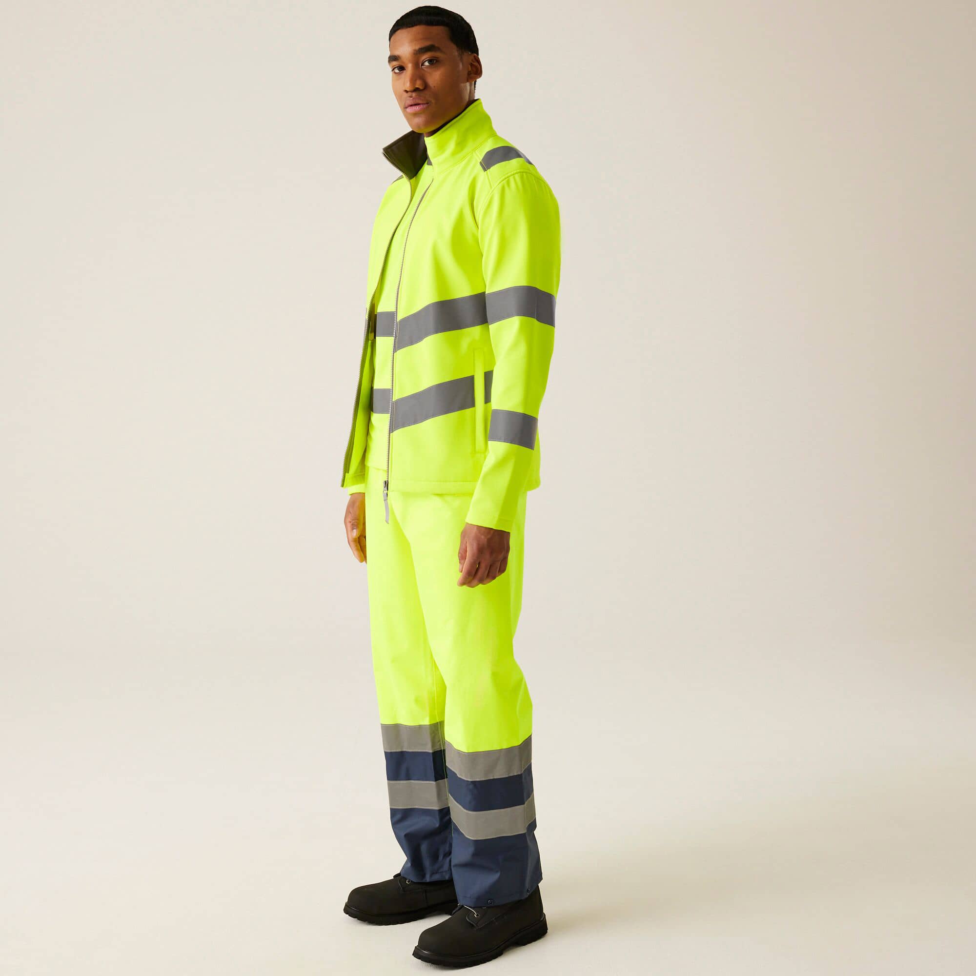 Pro Contract Hi-Vis Ablaze 2L Softshell Jacket