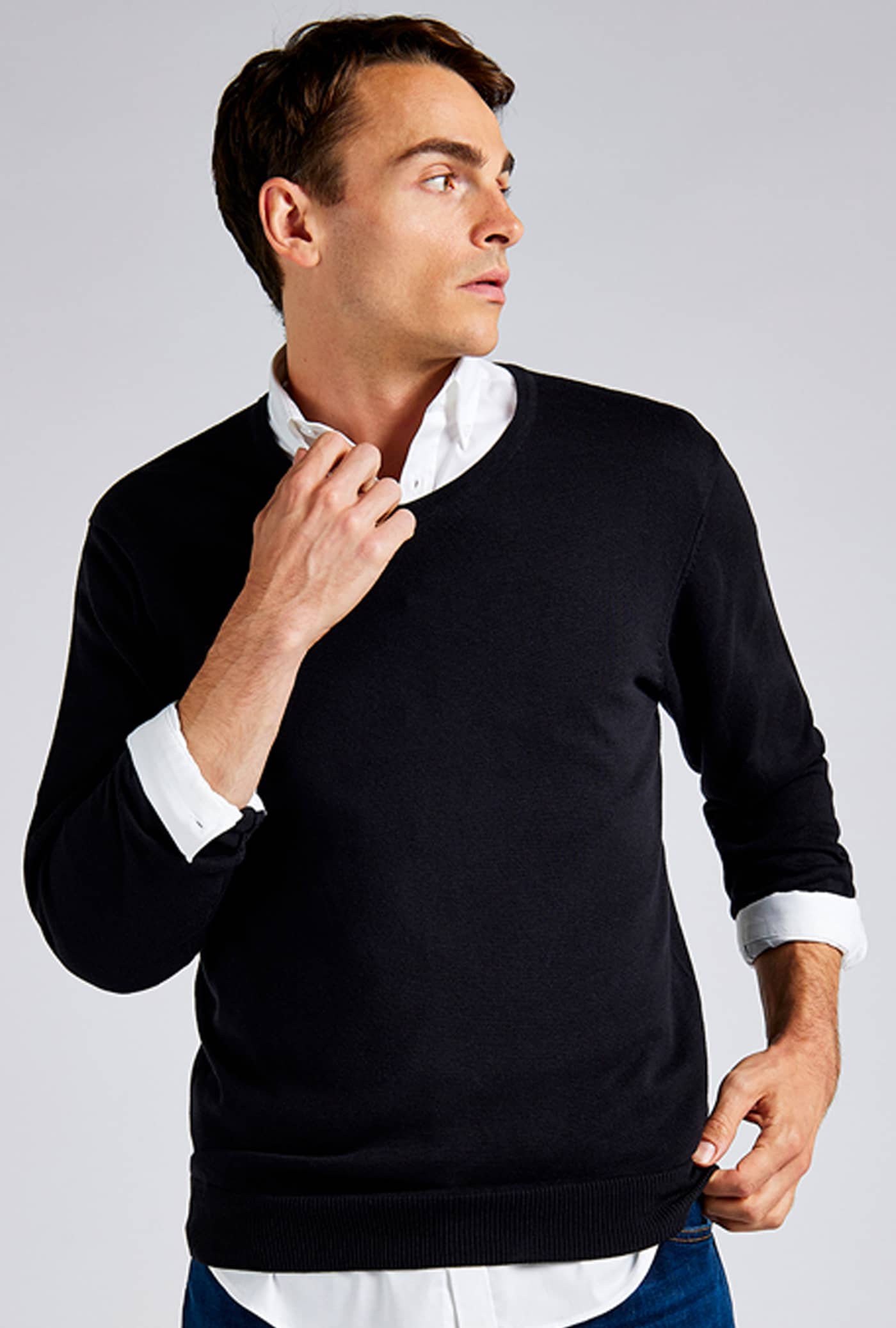 Regular Fit Arundel V-Neck Sweater