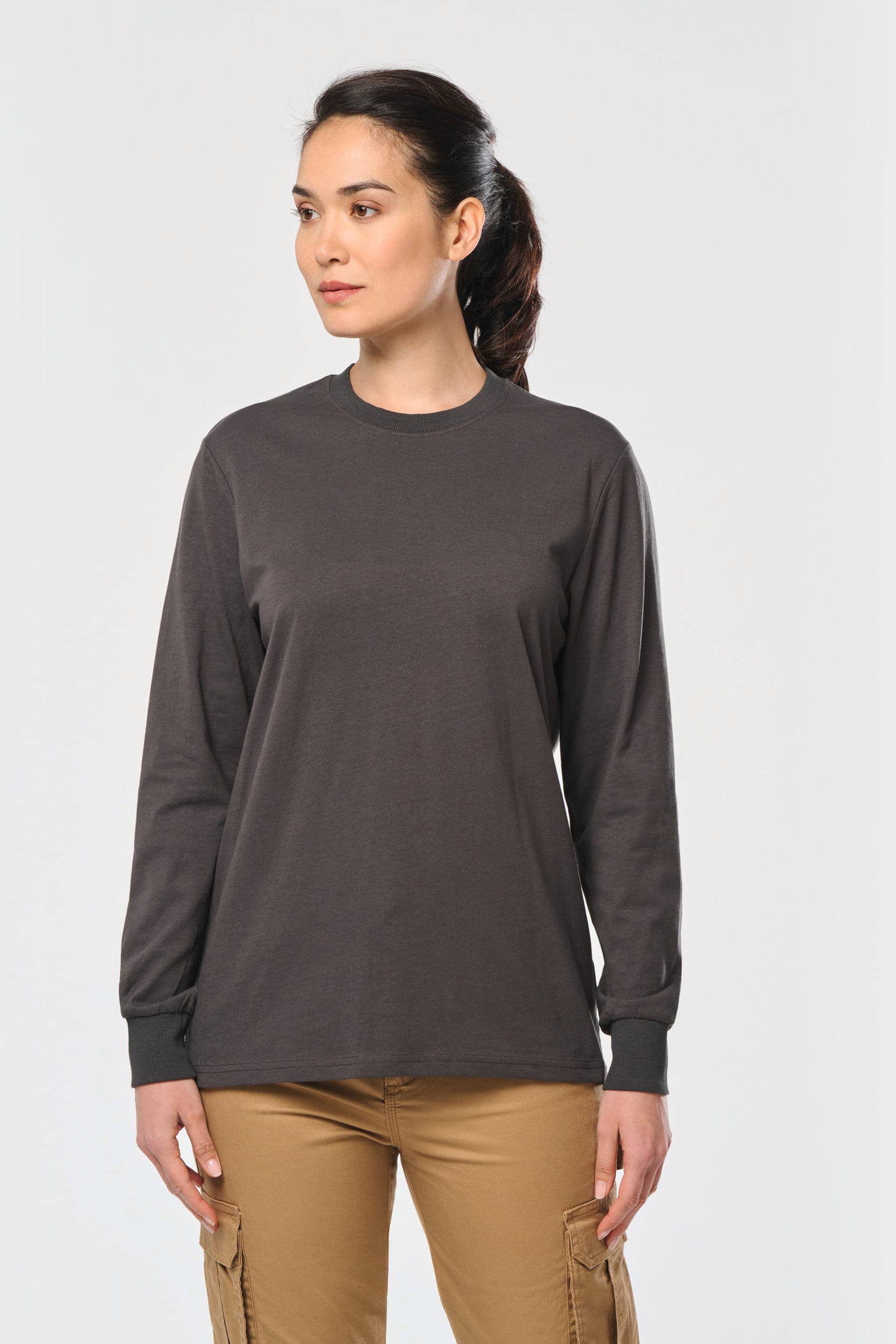 Umweltfreundliches Unisex-T-Shirt mit langen Ärmeln