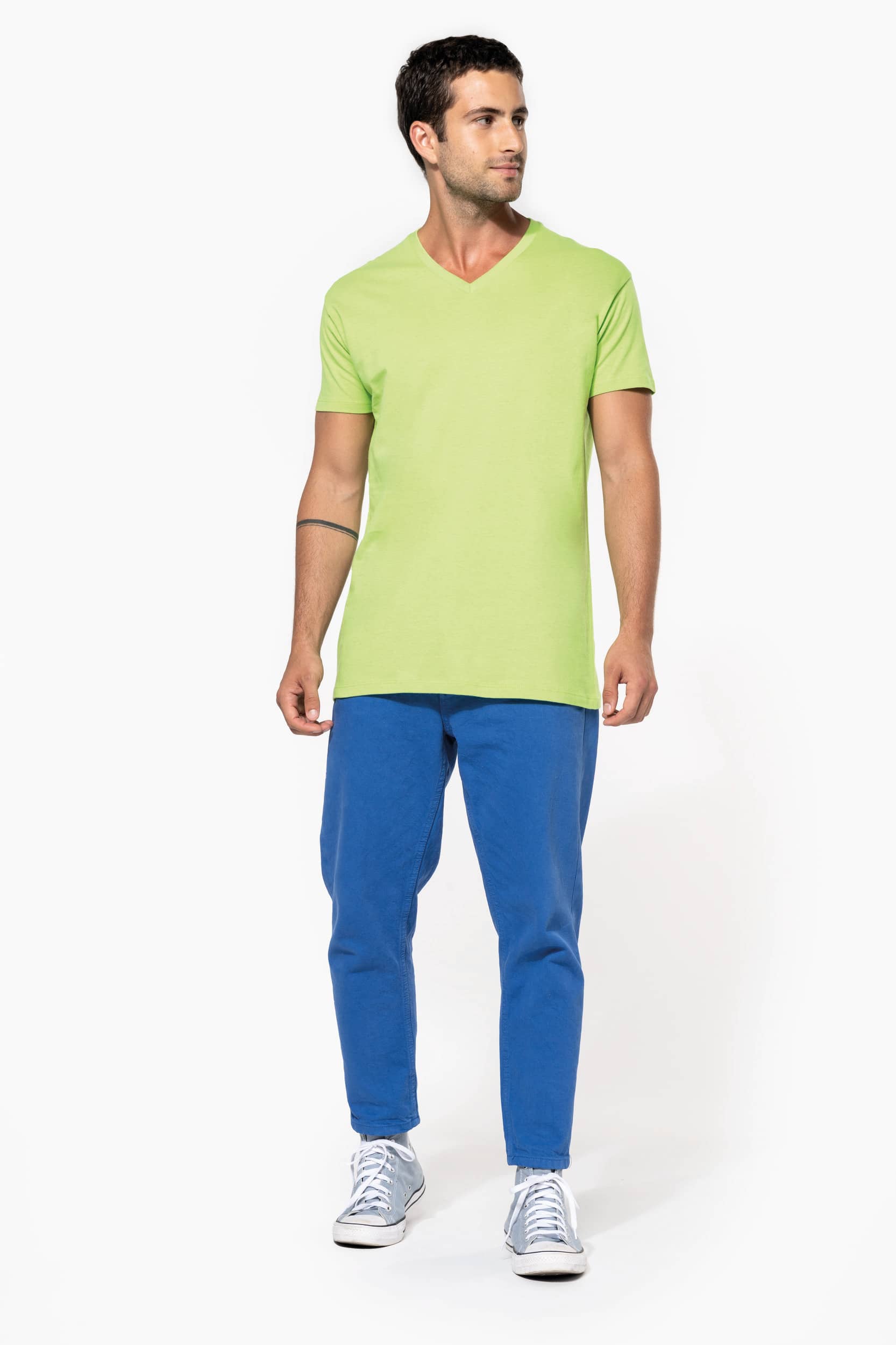 Herren-T-Shirt Bio150IC mit V-Ausschnitt