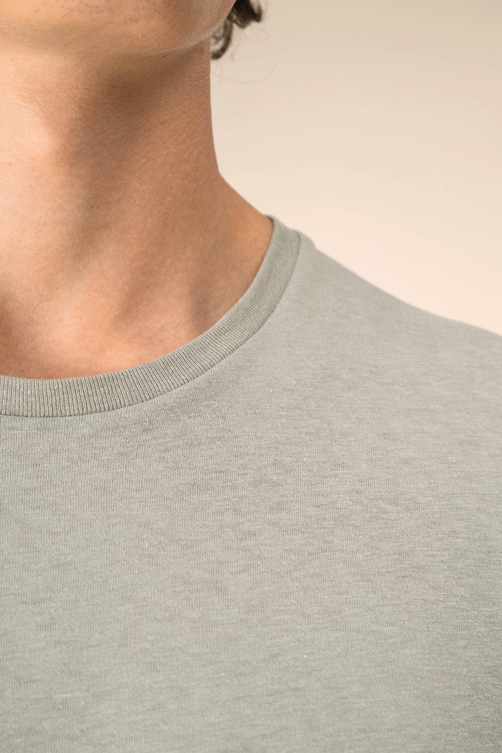 Umweltfreundliches Unisex-T-Shirt aus Biobaumwolle und Leinen