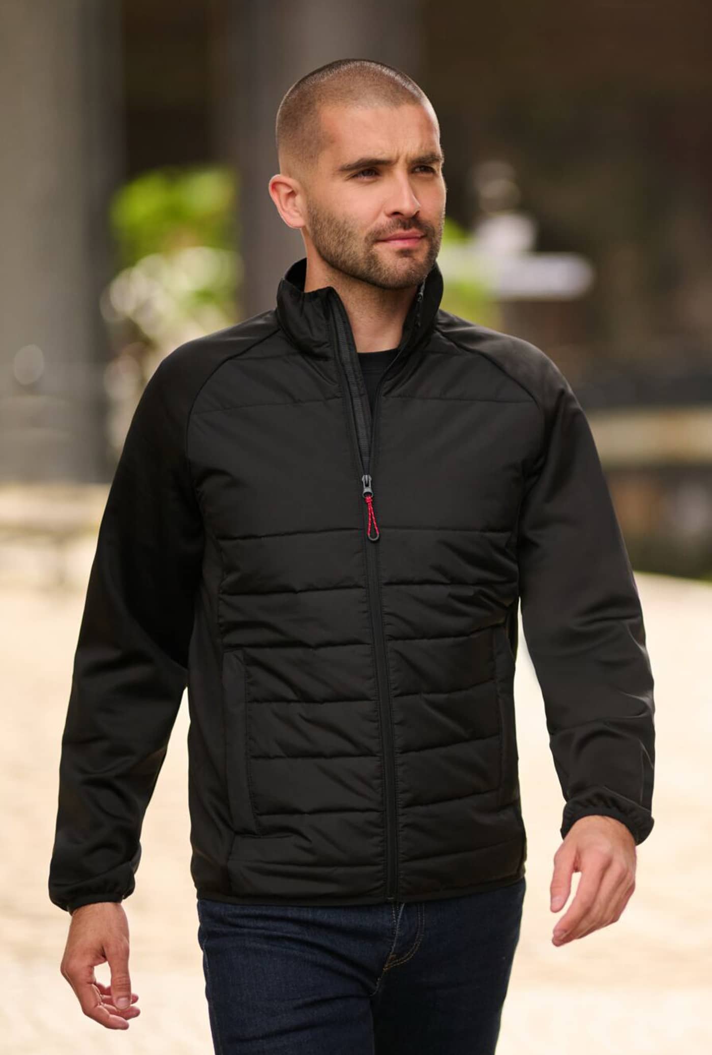 Essential Hybrid Jacket