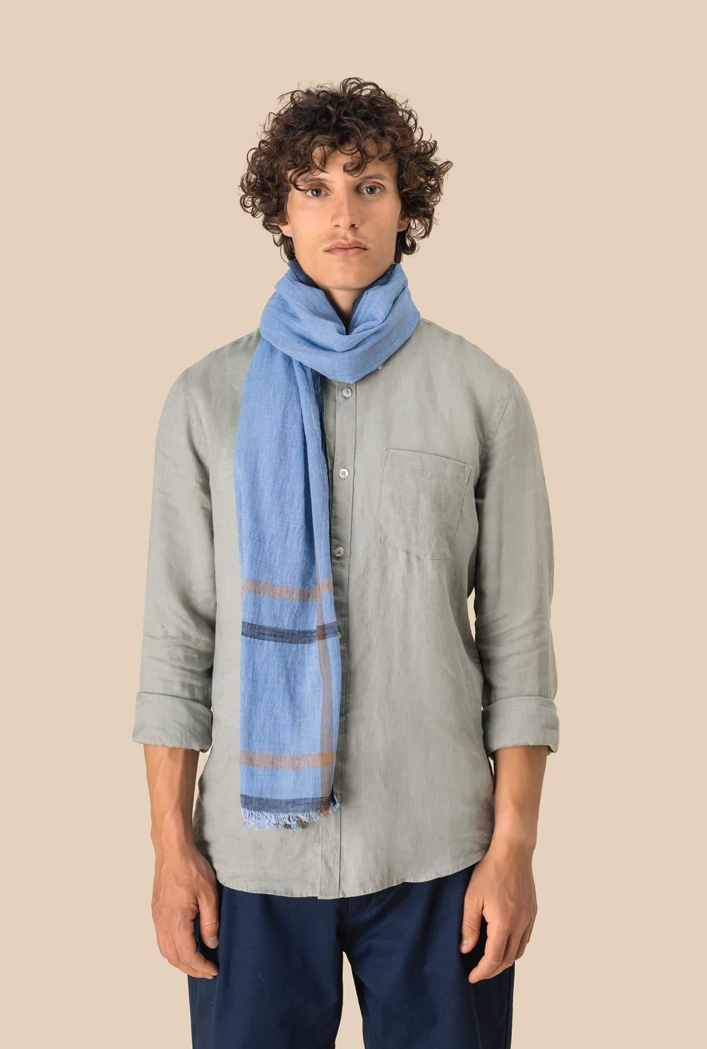 Kontrastierender Unisex-Schal aus Baumwolle