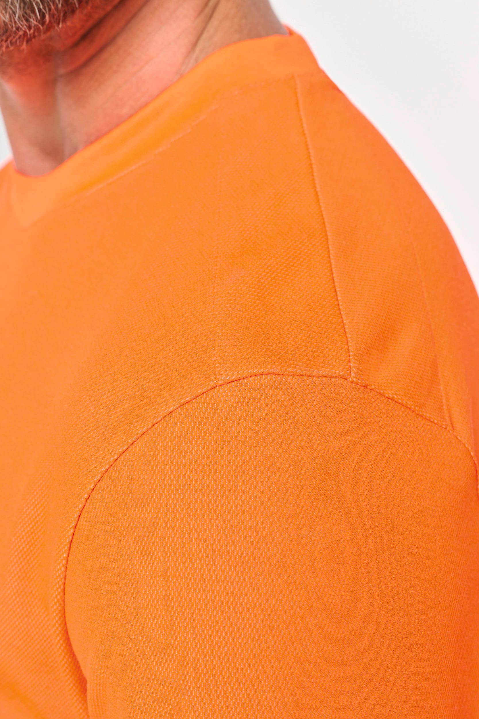 Umweltfreundliches Unisex-T-Shirt mit langen Armen aus Baumwolle/Polyester