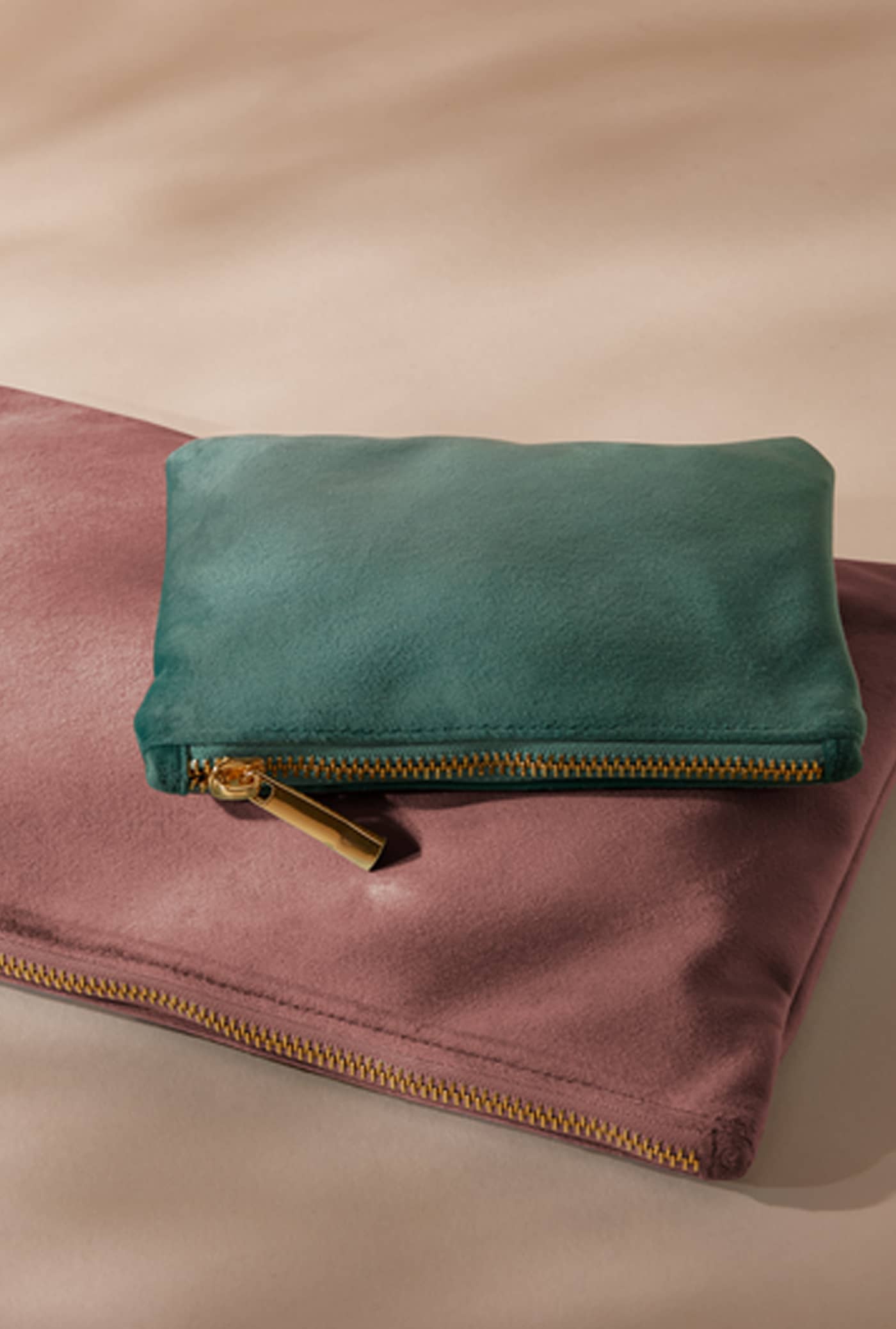 Velvet Accessory Pouch
