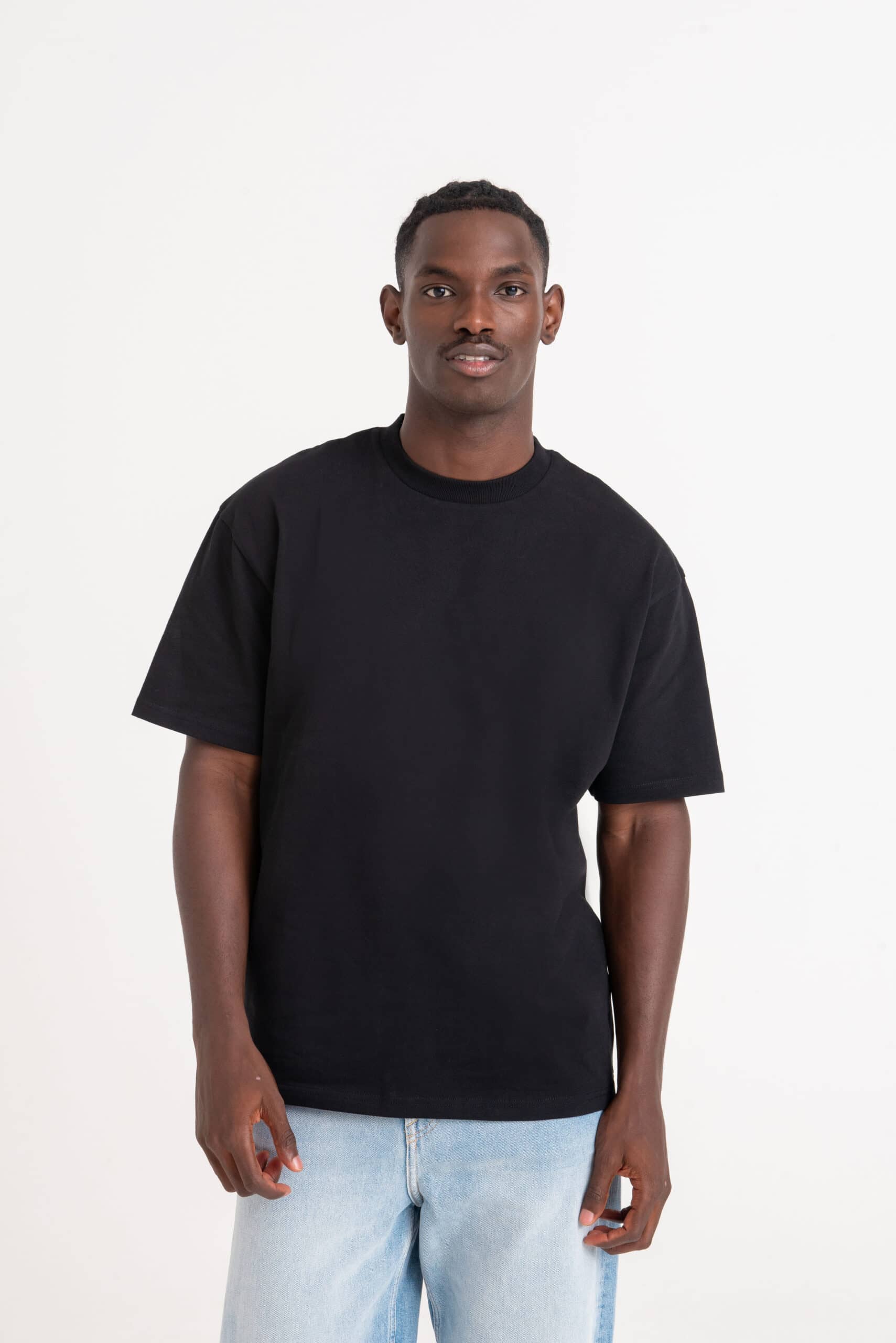 Signature Heavyweight T