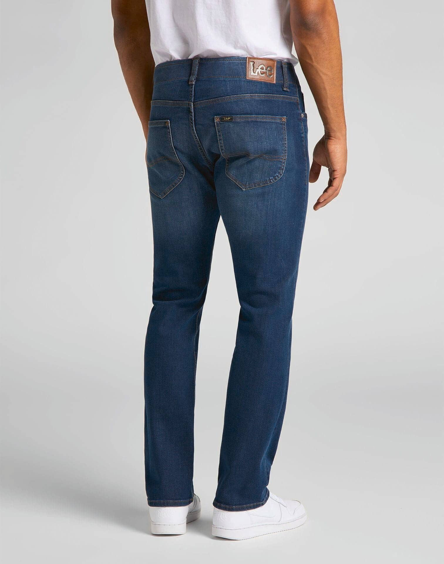 Extreme Motion Slim Fit Jeans