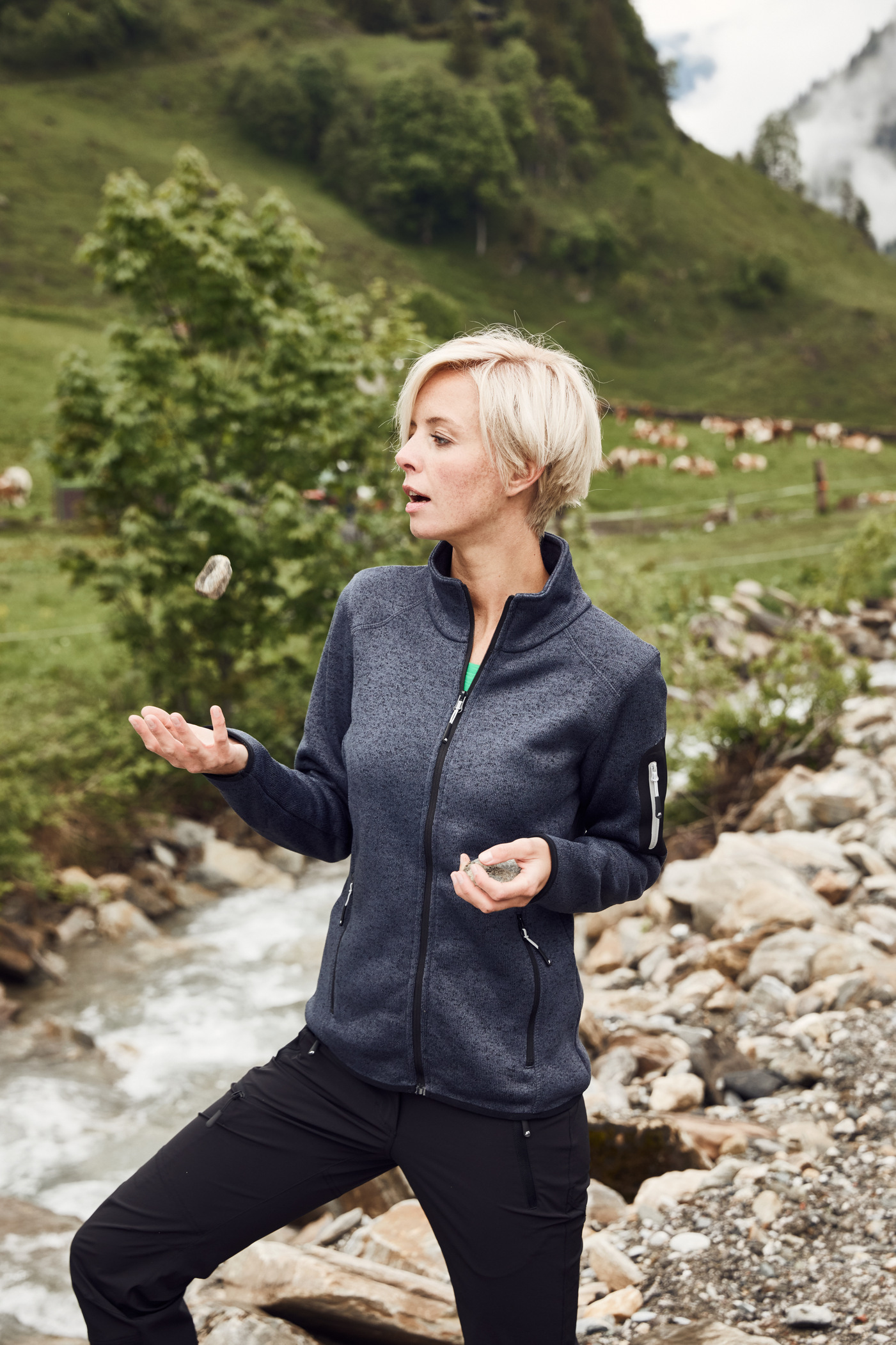 Ladies´ Knitted Fleece Jacket