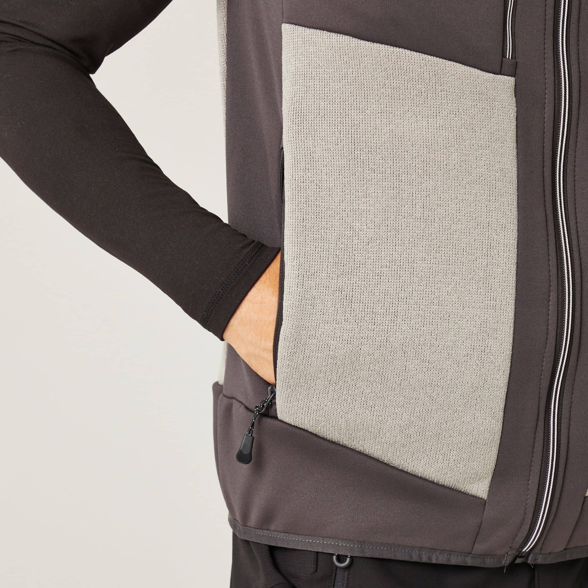 E-volve Unisex Knit Effect Stretch Bodywarmer