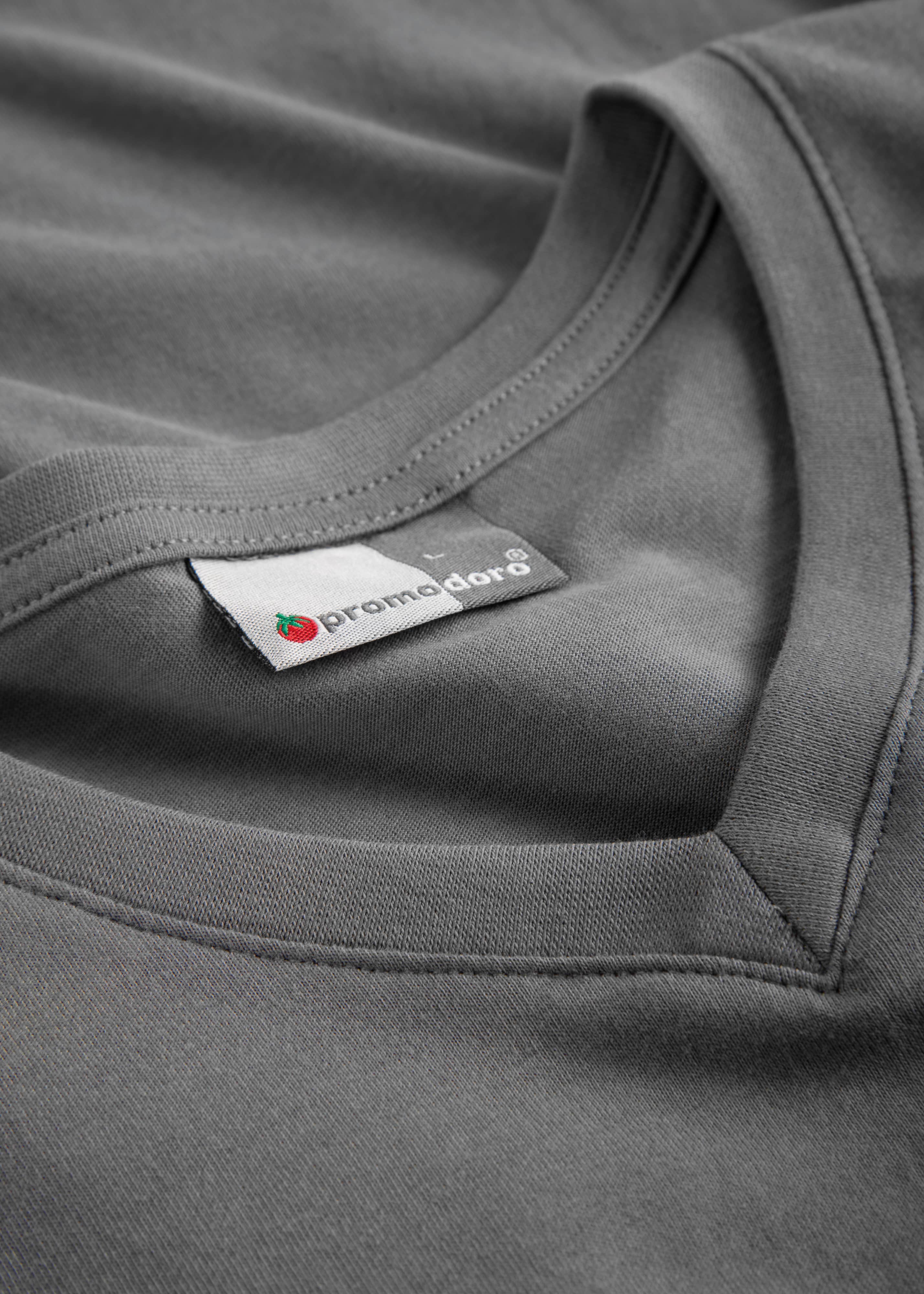Premium V-Neck-T