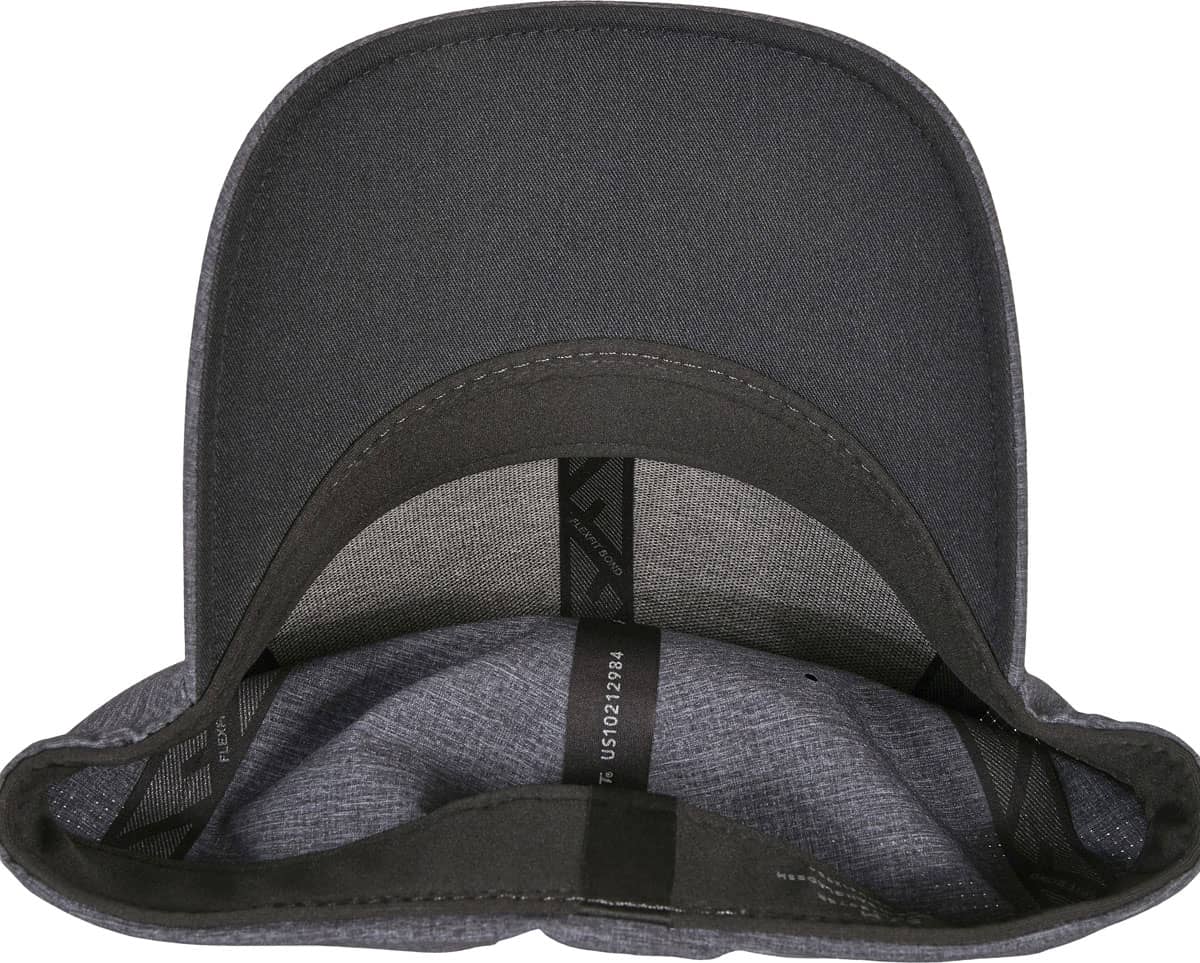Flexfit Delta Carbon Cap
