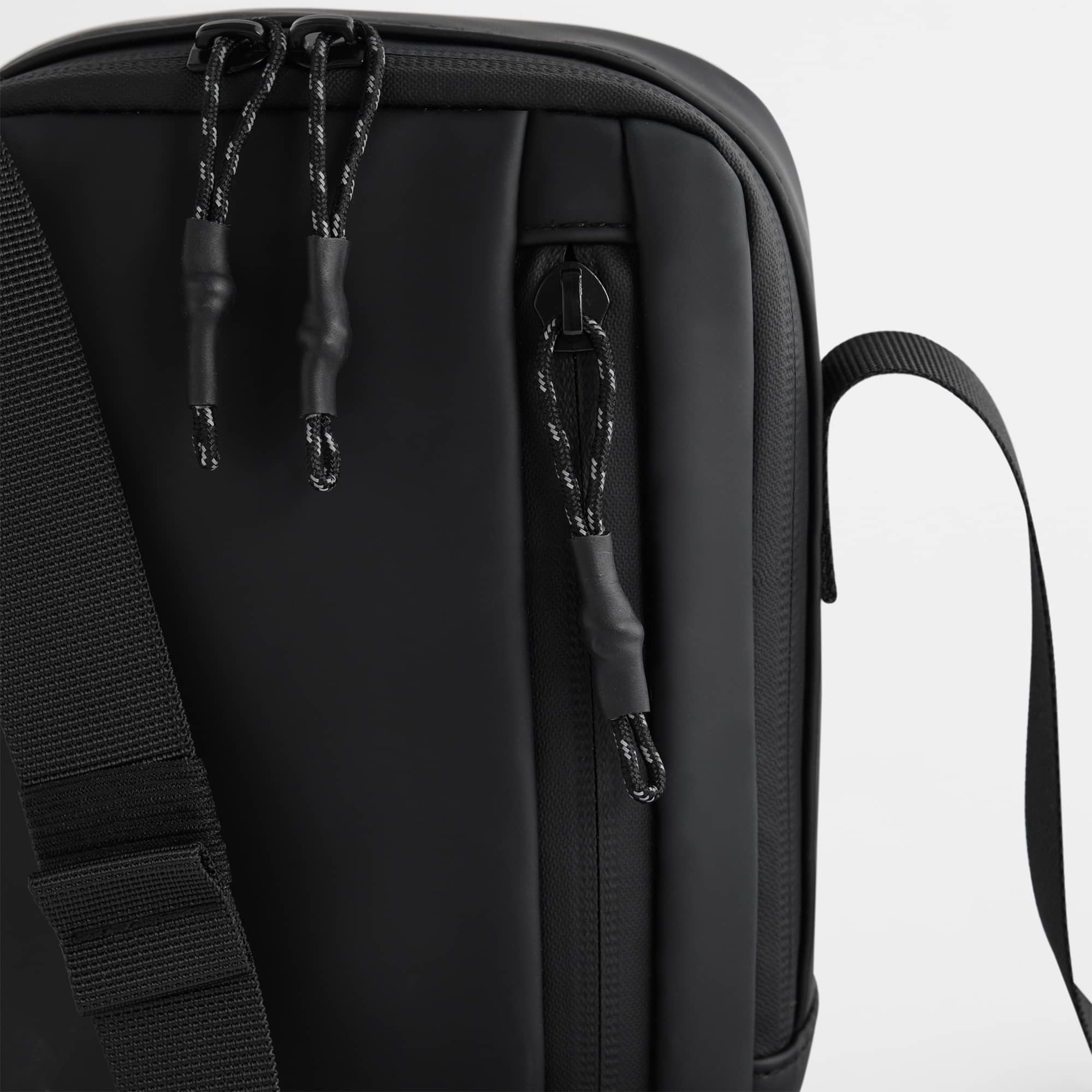 Athlux Shoulder Bag