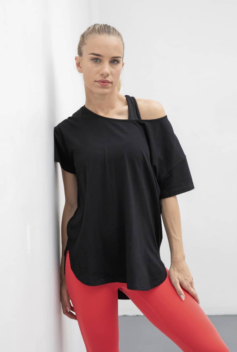 Scoop Neck T
