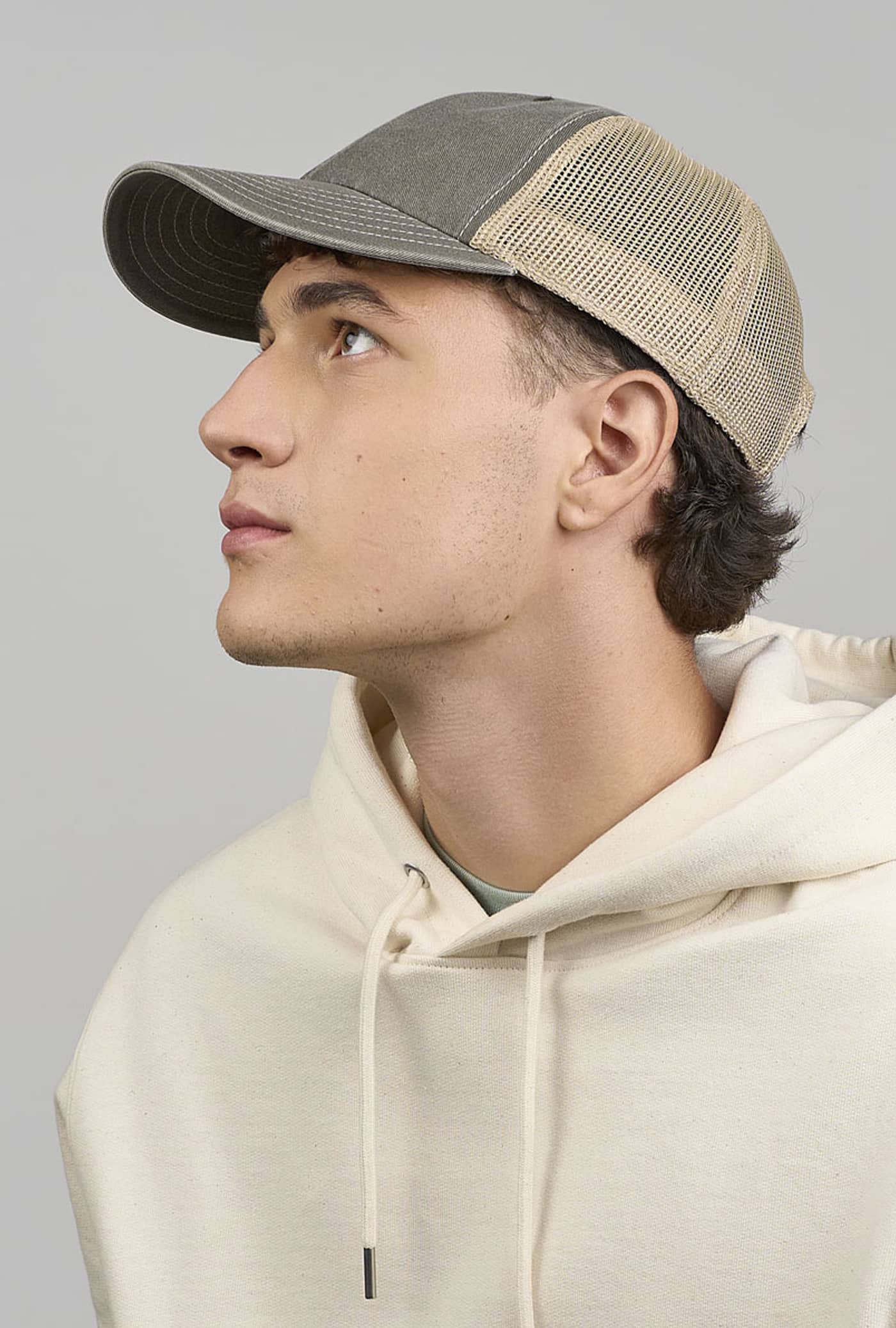 Teon Cap
